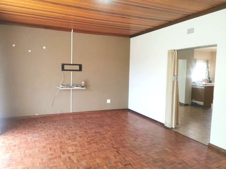 4 Bedroom Property for Sale in Elspark Gauteng