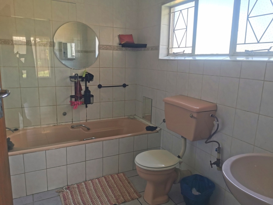 4 Bedroom Property for Sale in Elspark Gauteng