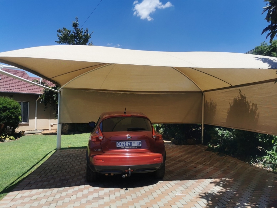 4 Bedroom Property for Sale in Elspark Gauteng