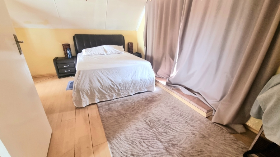 4 Bedroom Property for Sale in Halfway Gardens Gauteng