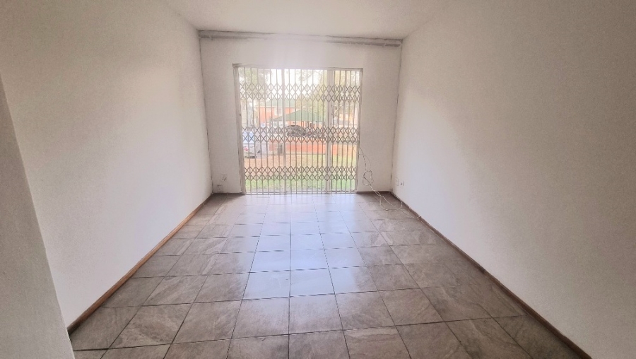 To Let 2 Bedroom Property for Rent in Halfway Gardens Gauteng