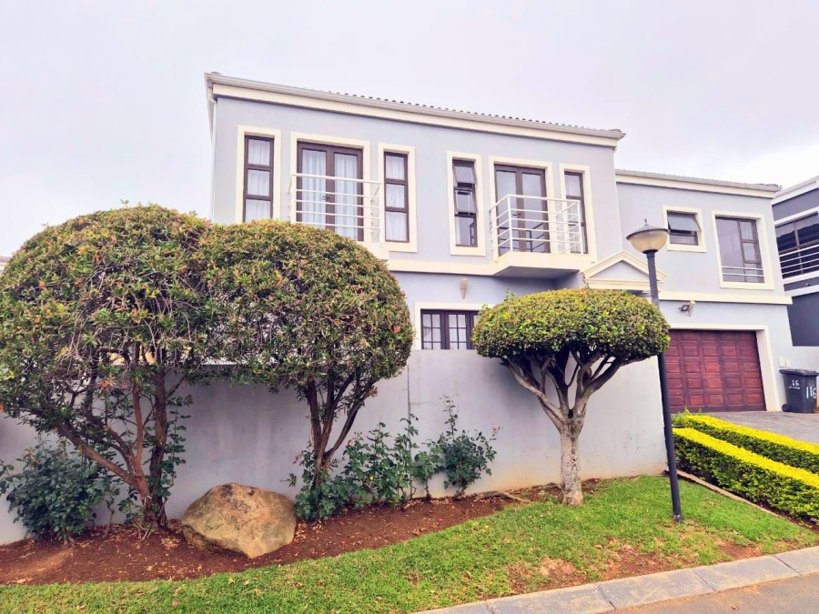 3 Bedroom Property for Sale in Erand Gardens Gauteng