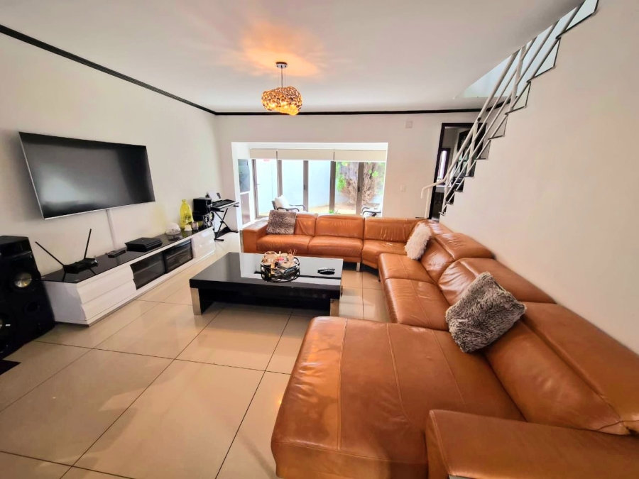 3 Bedroom Property for Sale in Erand Gardens Gauteng