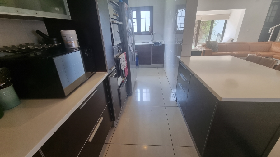 3 Bedroom Property for Sale in Erand Gardens Gauteng