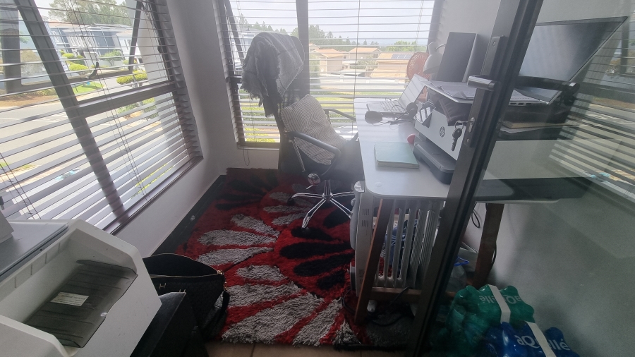 3 Bedroom Property for Sale in Erand Gardens Gauteng
