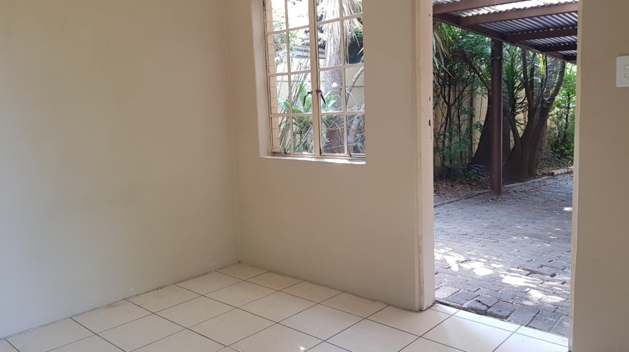 To Let 1 Bedroom Property for Rent in Bordeaux Gauteng