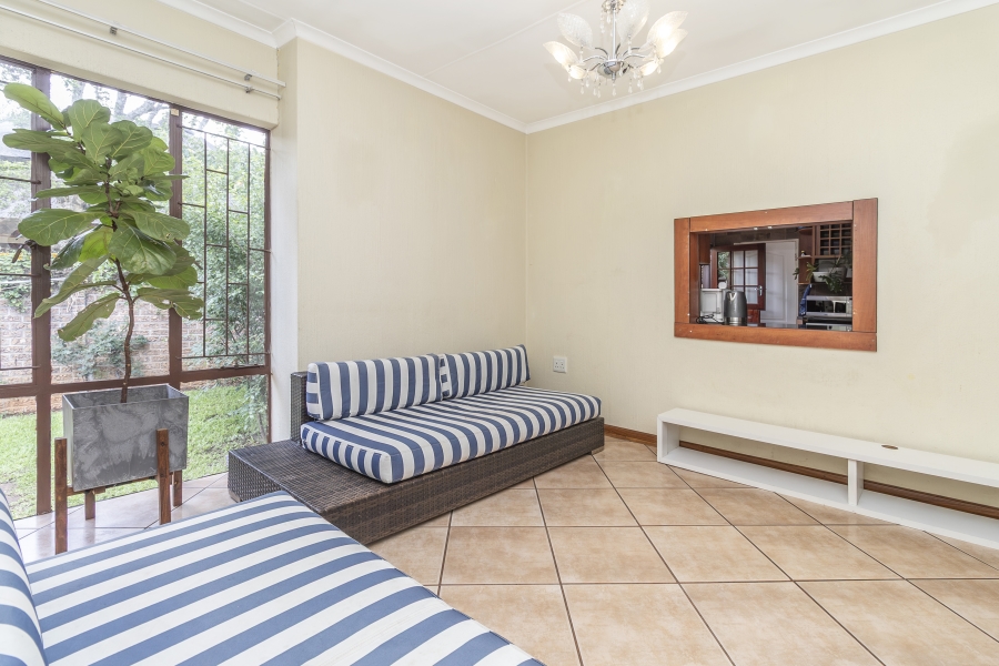 4 Bedroom Property for Sale in Hurlingham Manor Gauteng