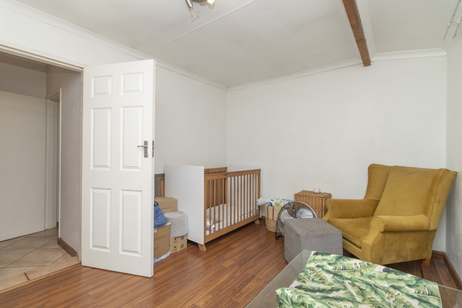 4 Bedroom Property for Sale in Hurlingham Manor Gauteng