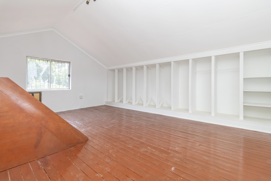 To Let 2 Bedroom Property for Rent in Hurlingham Manor Gauteng