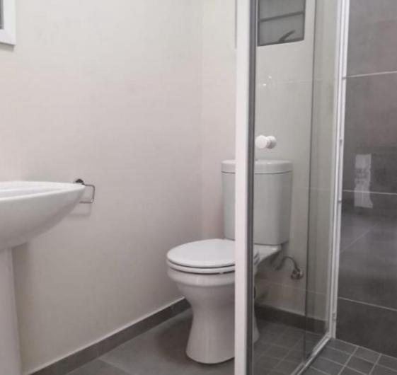 To Let 2 Bedroom Property for Rent in Vorna Valley Gauteng