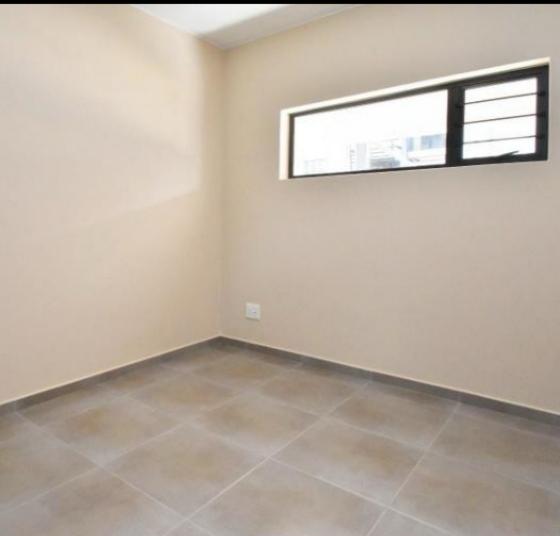 2 Bedroom Property for Sale in Waterfall Ridge Gauteng