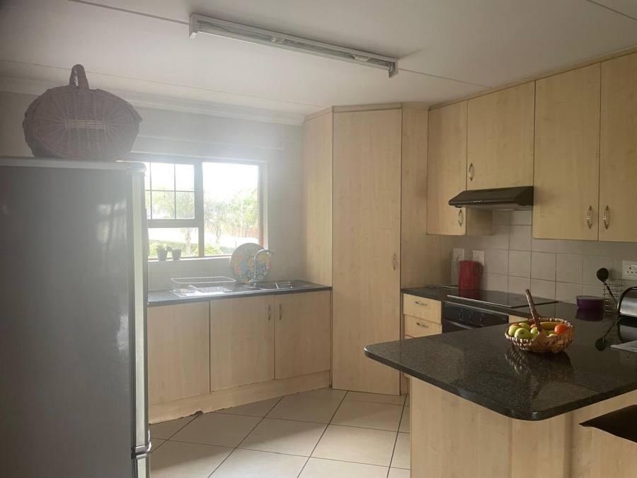 2 Bedroom Property for Sale in Paulshof Gauteng