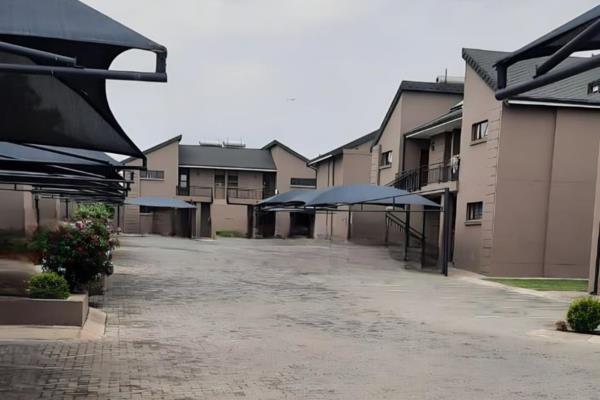 2 Bedroom Property for Sale in Helderwyk Gauteng