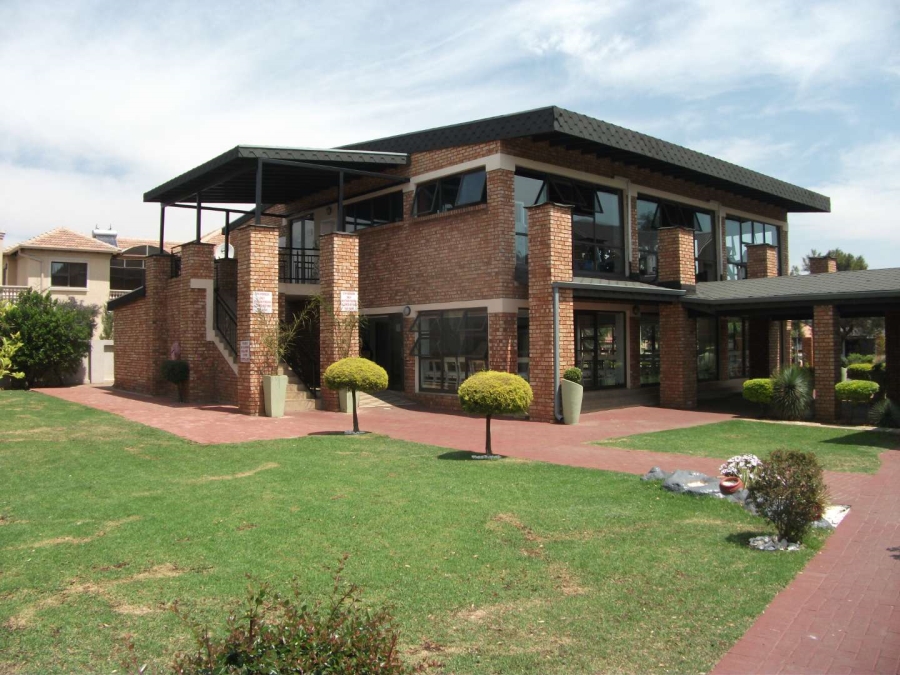 2 Bedroom Property for Sale in Helderwyk Gauteng