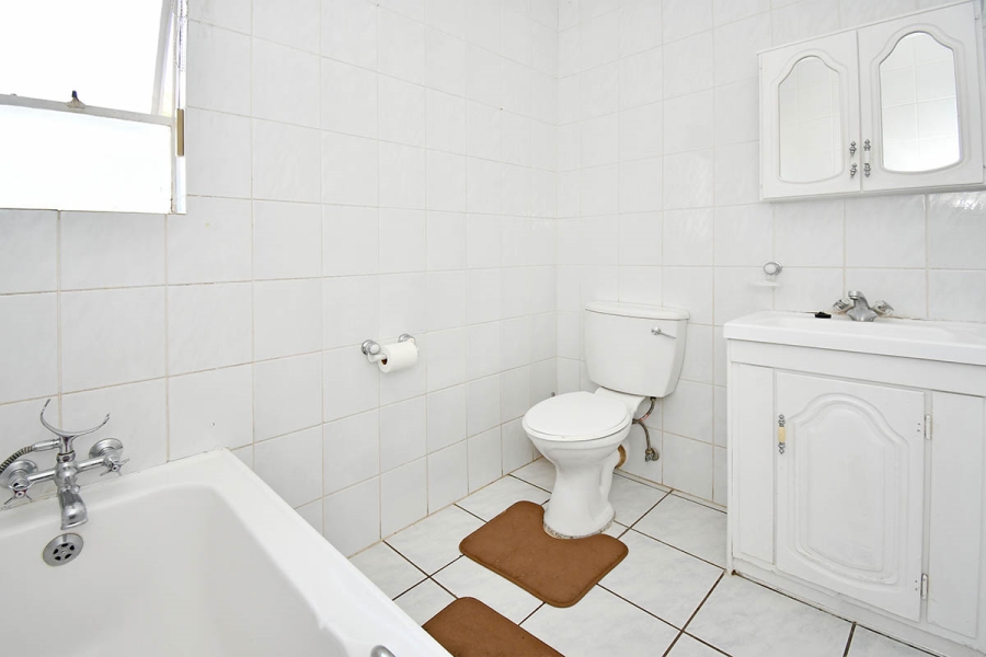 2 Bedroom Property for Sale in Noordhang Gauteng