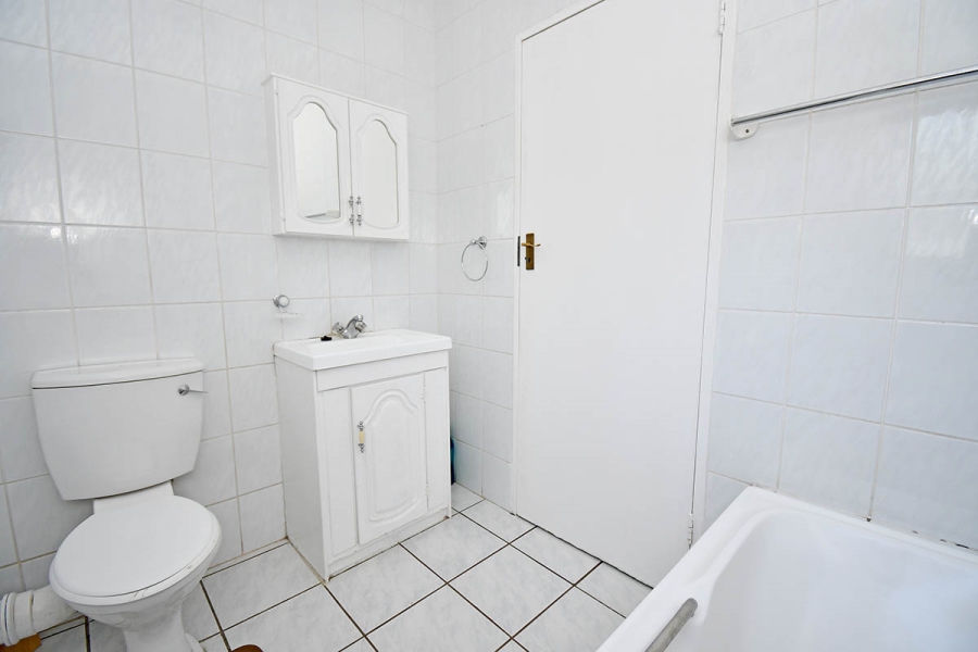 2 Bedroom Property for Sale in Noordhang Gauteng