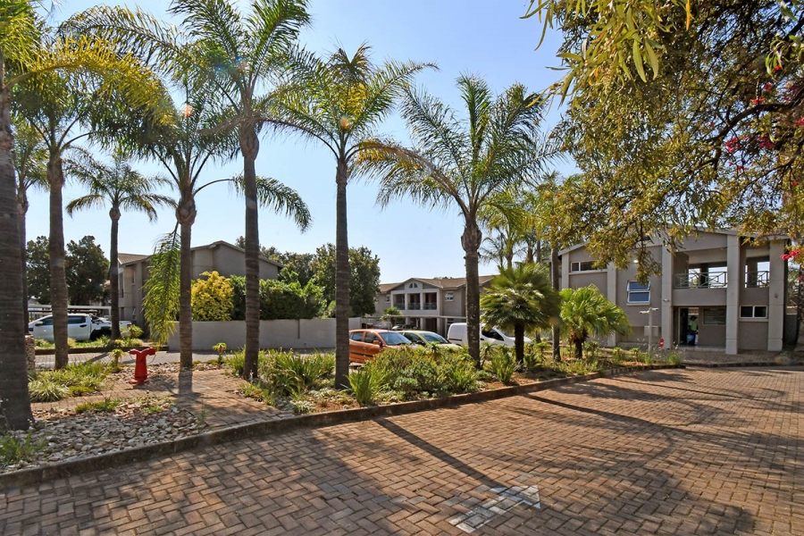 2 Bedroom Property for Sale in Noordhang Gauteng