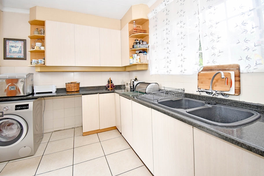 3 Bedroom Property for Sale in Olivedale Gauteng