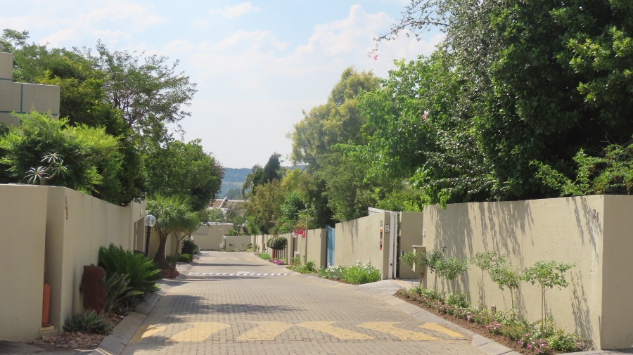 3 Bedroom Property for Sale in Sunninghill Gauteng