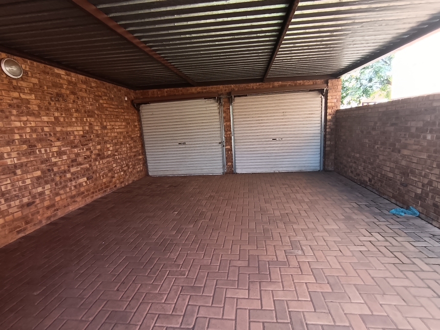 3 Bedroom Property for Sale in Rand Collieries Gauteng