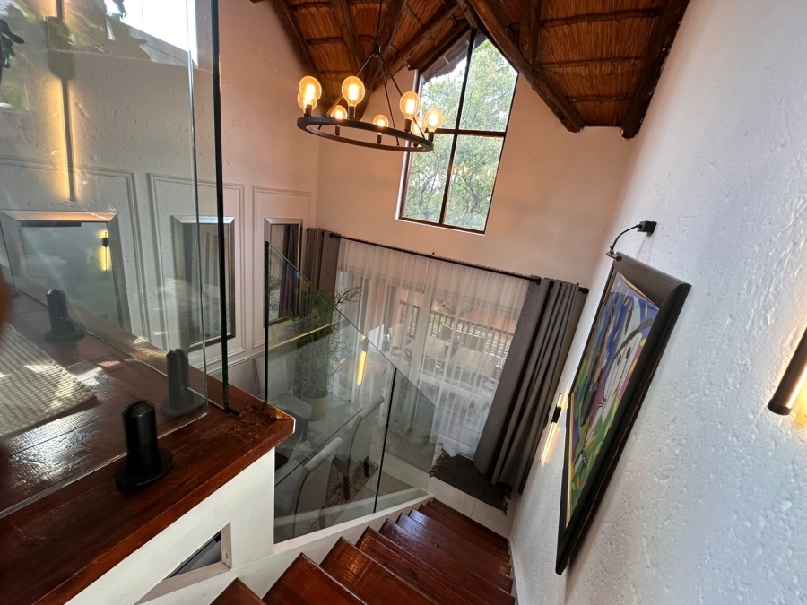 2 Bedroom Property for Sale in Sunninghill Gauteng