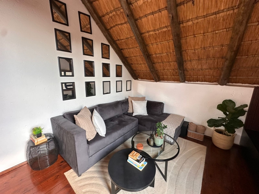 2 Bedroom Property for Sale in Sunninghill Gauteng