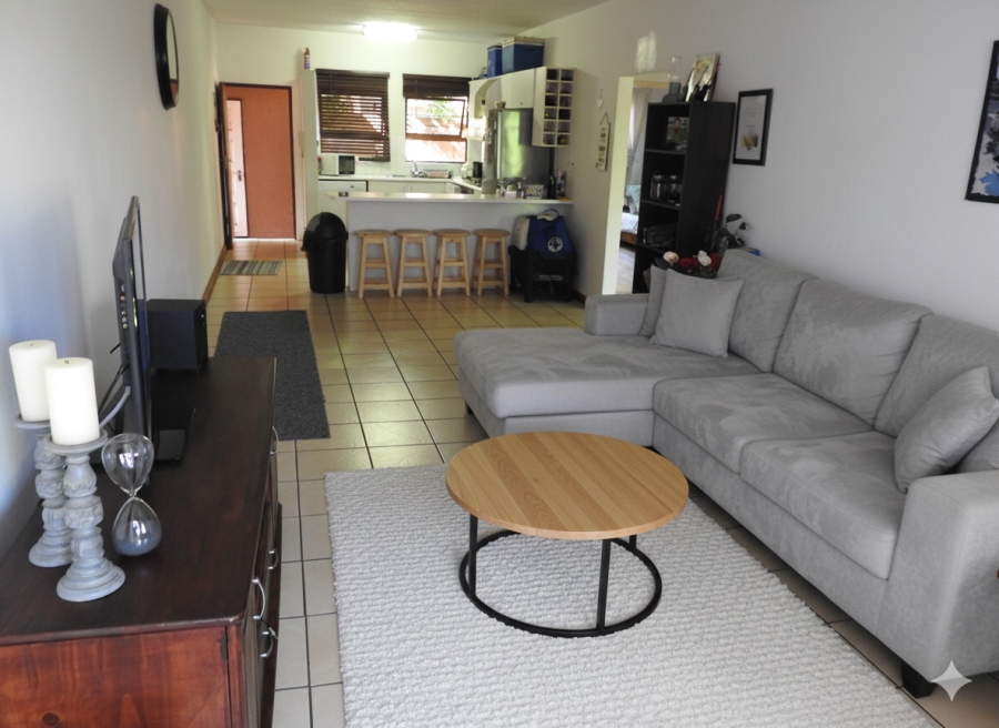 2 Bedroom Property for Sale in Sunninghill Gauteng