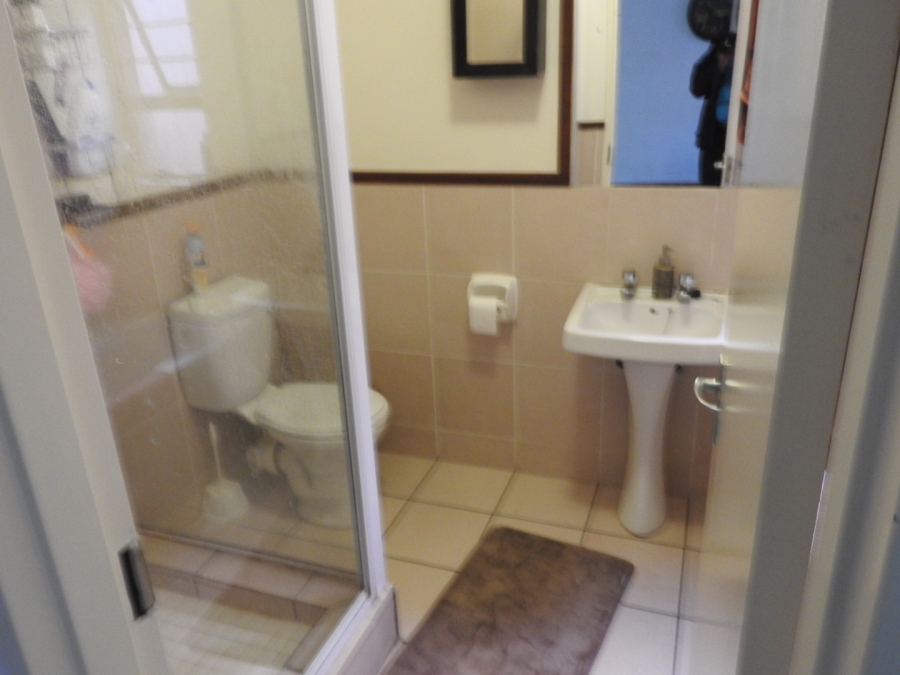 2 Bedroom Property for Sale in Sunninghill Gauteng