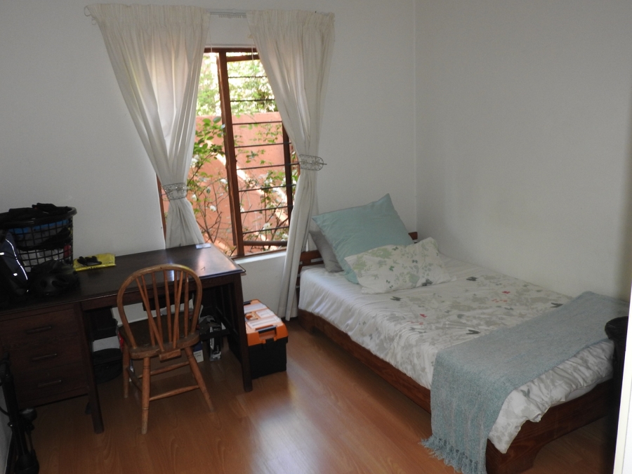 2 Bedroom Property for Sale in Sunninghill Gauteng