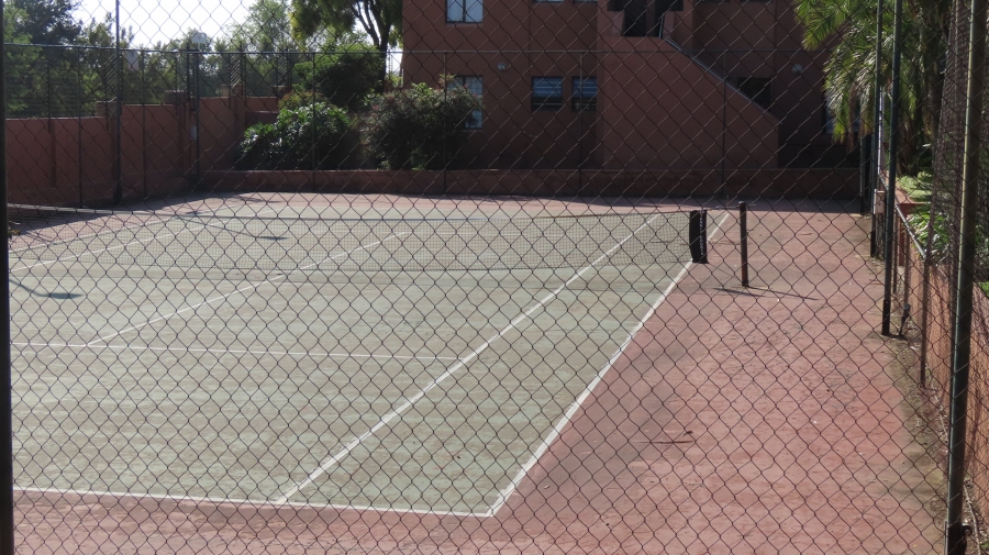 2 Bedroom Property for Sale in Sunninghill Gauteng