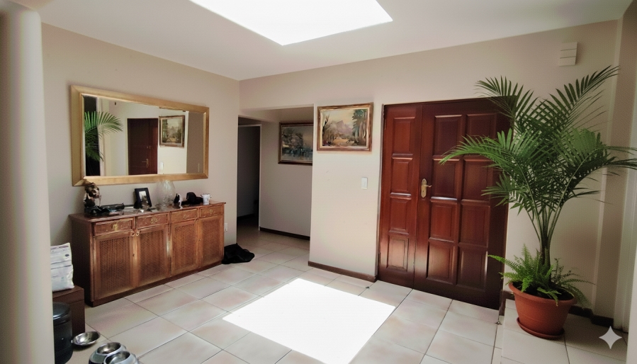 3 Bedroom Property for Sale in Beverley Gauteng