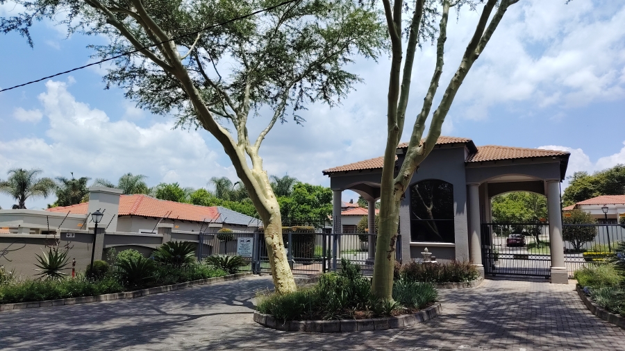 3 Bedroom Property for Sale in Beverley Gauteng