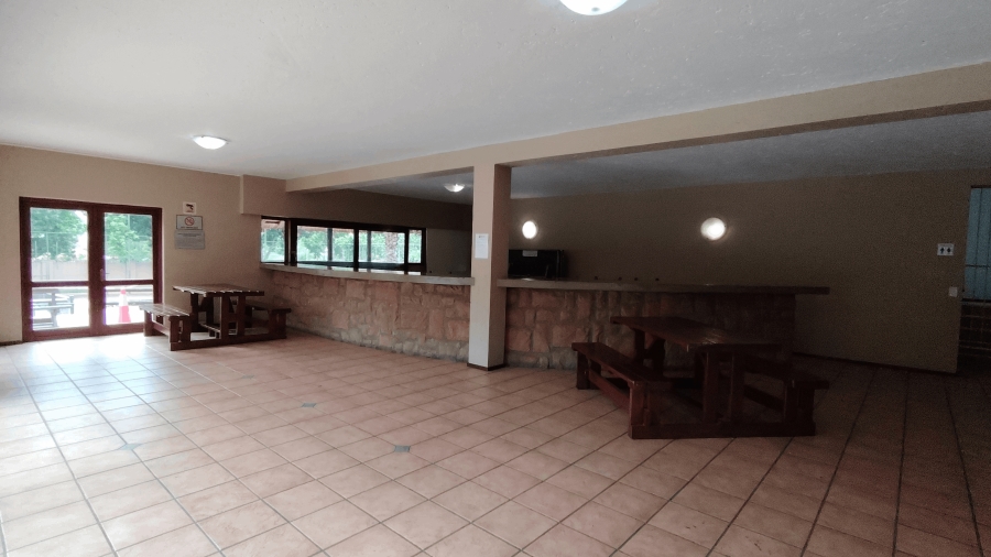 1 Bedroom Property for Sale in Lonehill Gauteng
