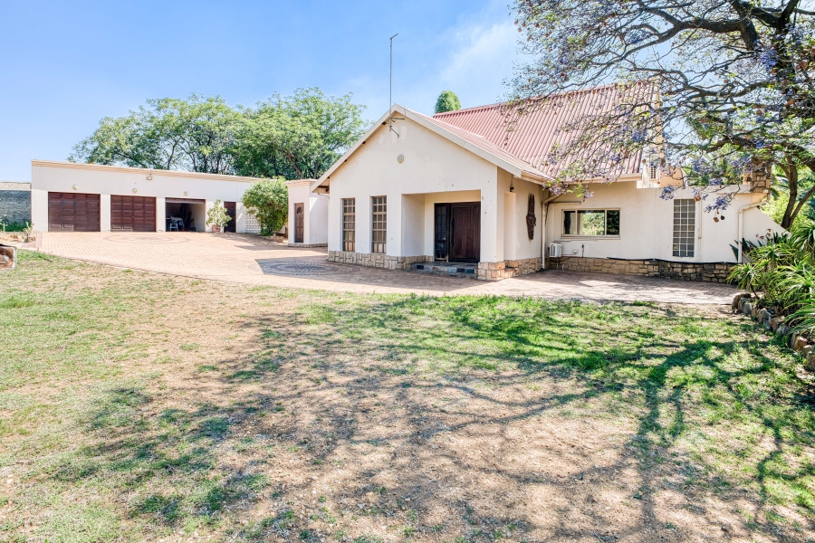 29 Bedroom Property for Sale in Chartwell Gauteng