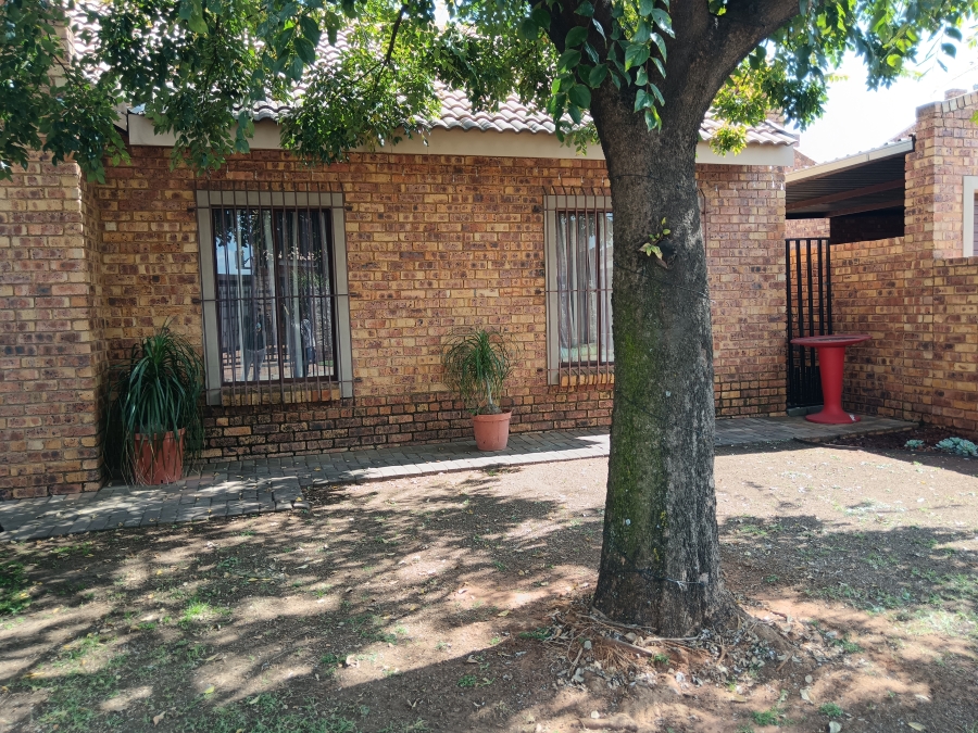 3 Bedroom Property for Sale in Rand Collieries Gauteng