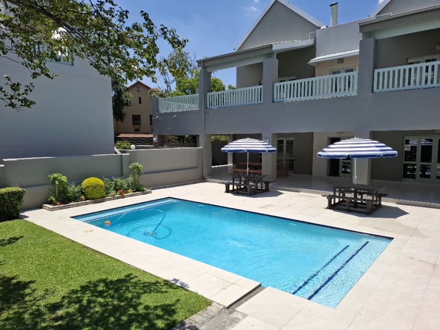 To Let 1 Bedroom Property for Rent in Fourways Gauteng