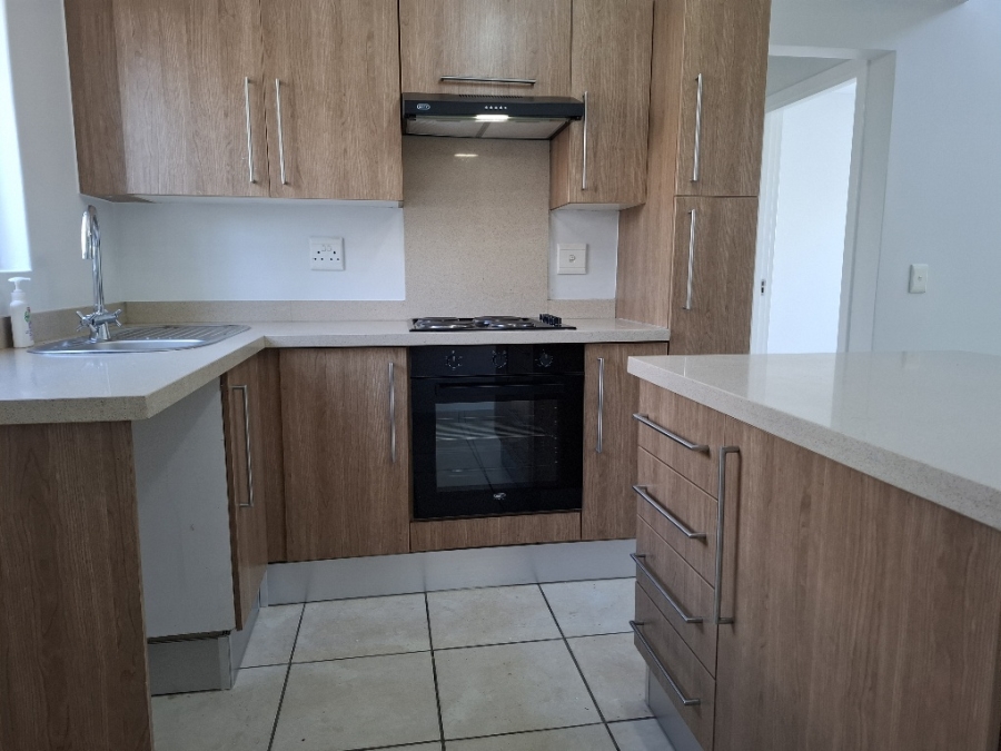 To Let 1 Bedroom Property for Rent in Fourways Gauteng