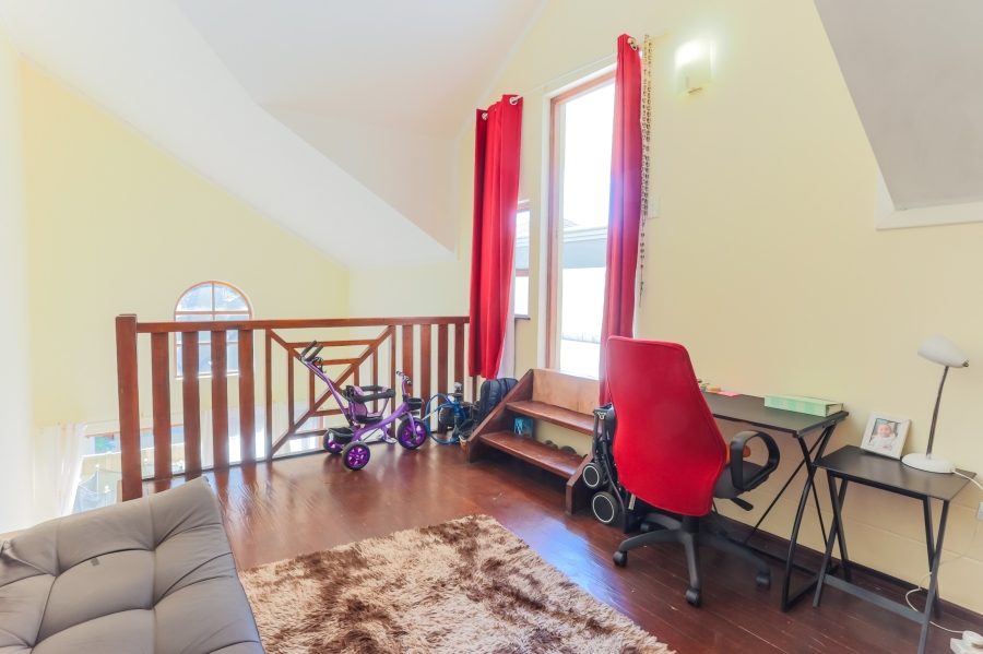 2 Bedroom Property for Sale in Douglasdale Gauteng