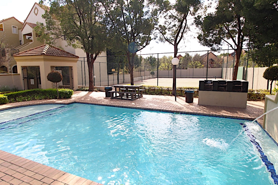 2 Bedroom Property for Sale in Douglasdale Gauteng