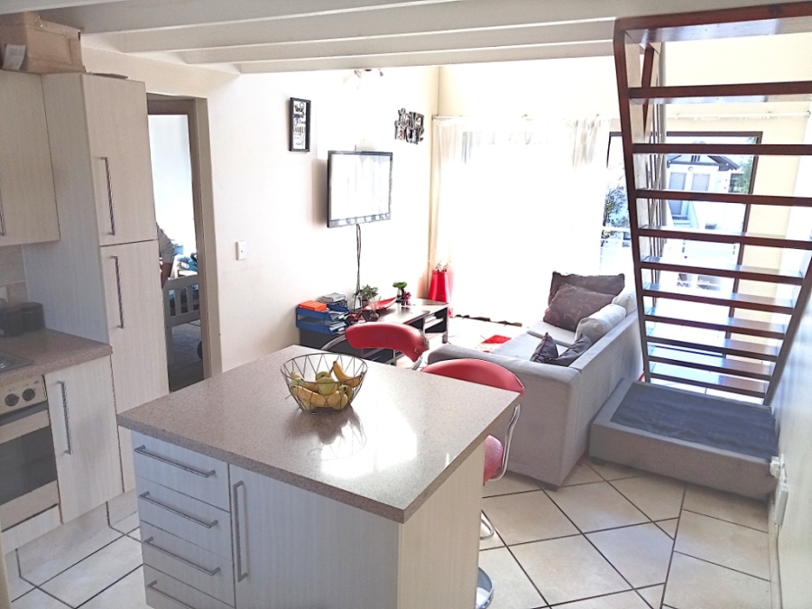 1 Bedroom Property for Sale in Douglasdale Gauteng