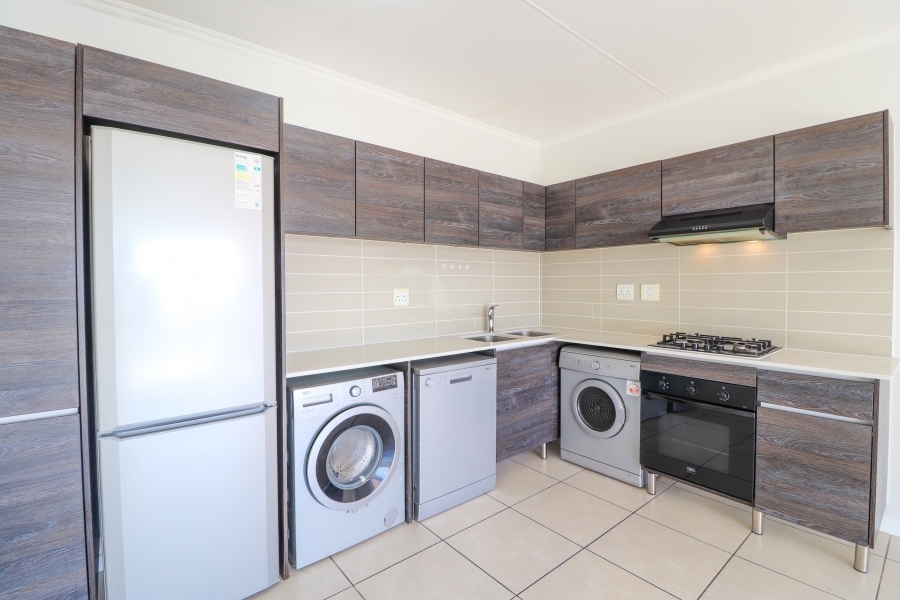 1 Bedroom Property for Sale in Petervale Gauteng