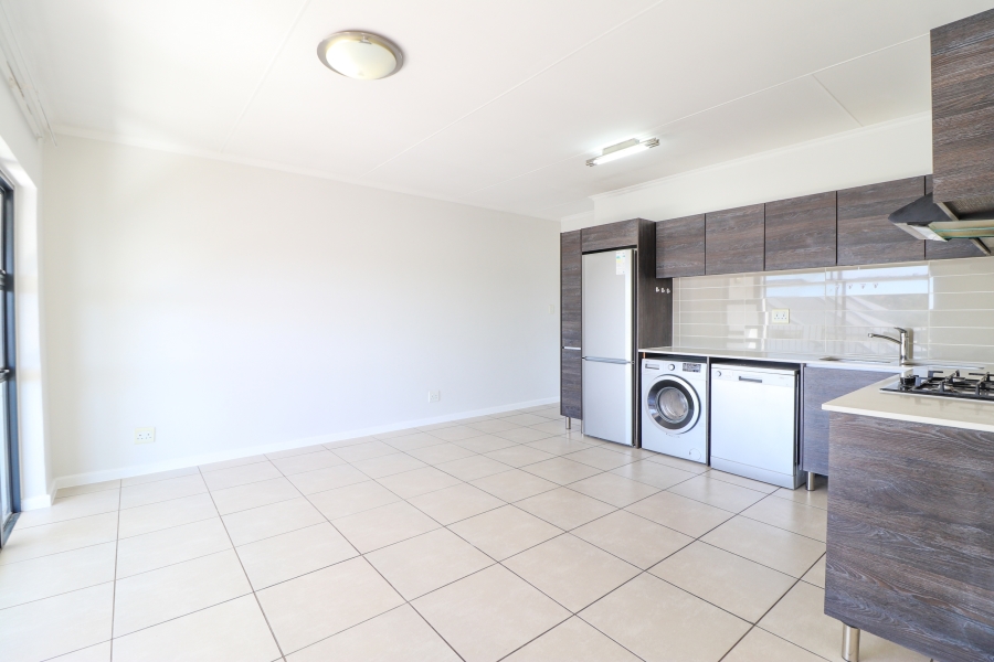 1 Bedroom Property for Sale in Petervale Gauteng