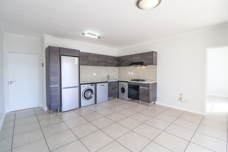 1 Bedroom Property for Sale in Petervale Gauteng