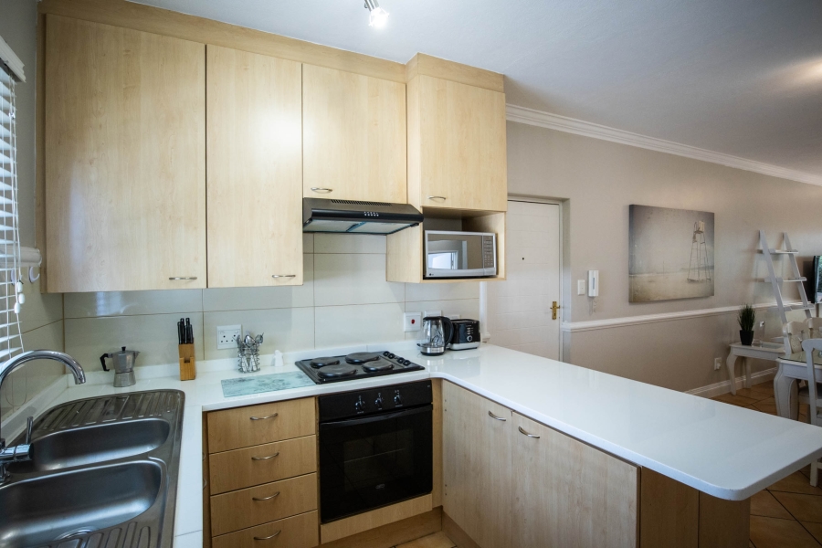 2 Bedroom Property for Sale in Melrose North Gauteng