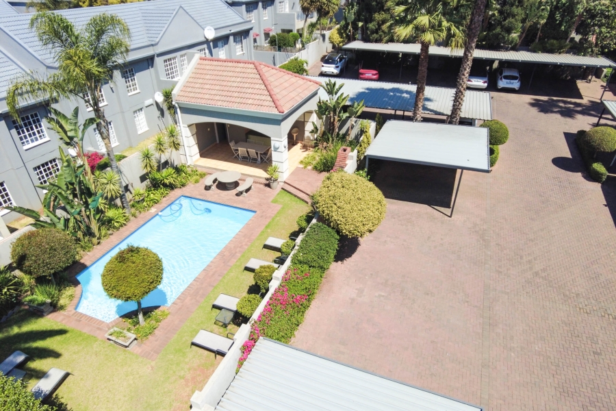 2 Bedroom Property for Sale in Melrose North Gauteng