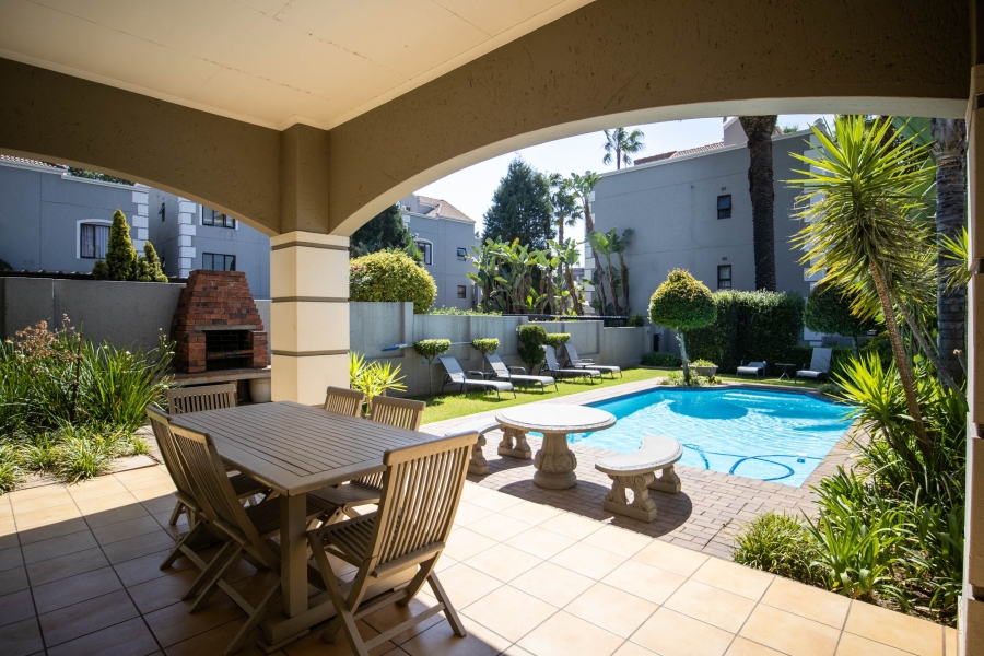 2 Bedroom Property for Sale in Melrose North Gauteng