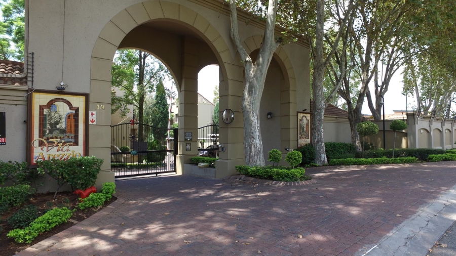 To Let 2 Bedroom Property for Rent in Sandown Gauteng