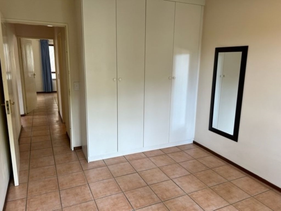 To Let 2 Bedroom Property for Rent in Sandown Gauteng
