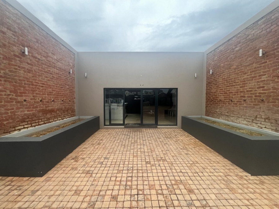 0 Bedroom Property for Sale in Sinoville Gauteng