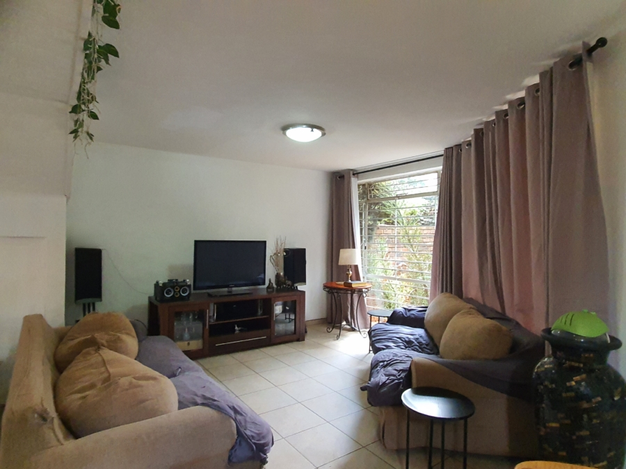 3 Bedroom Property for Sale in La Montagne Gauteng